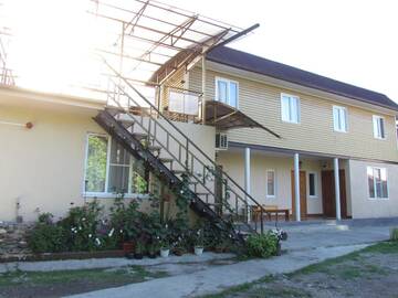 Фотографии Гостевой дом Guest House Stella г. Сухум (Абхазия) №1 Фото Гостевой дом Guest House Stella г. Сухум 1