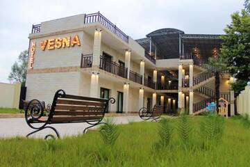 Фотографии Отель Vesna Hotel г. Сухум (Абхазия) №1 Фото Отель Vesna Hotel г. Сухум 1