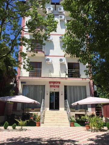 Фото Отель Hotel Amrita г. Сухум 1