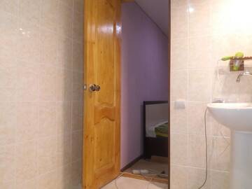 Фото номера Двухместный номер Делюкс с 1 кроватью Гостевой дом Guest House Ariadna г. Сухум 6