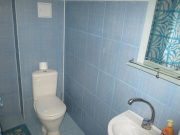 Фото номера Апартаменты с видом на горы Апартаменты Dioskuriya Guest House г. Сухум 5