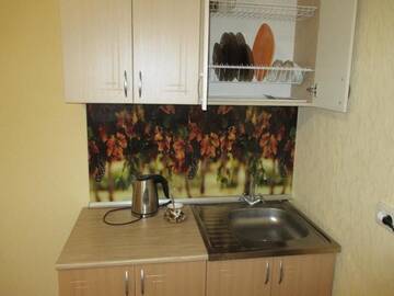 Фото номера Номер-студио с видом на море Апартаменты Dioskuriya Guest House г. Сухум 8