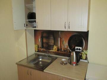 Фото номера Семейные апартаменты Апартаменты Dioskuriya Guest House г. Сухум 4