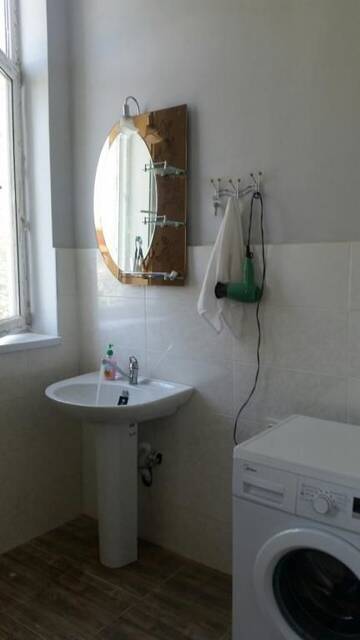 Фото номера Семейный номер с общей ванной комнатой Гостевой дом Guest House Eva г. Сухум 16
