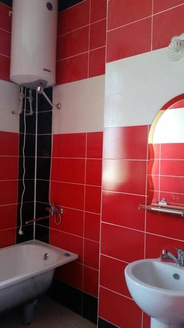 Фото номера Семейный номер с общей ванной комнатой Гостевой дом Guest House Eva г. Сухум 17