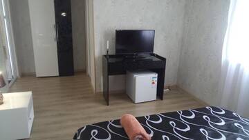 Фото номера Люкс с видом на горы Гостевой дом Гостевой дом Макс г. Сухум 3