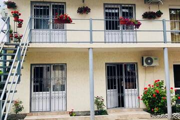 Фото Гостевой дом Guest house Y morya г. Сухум 2