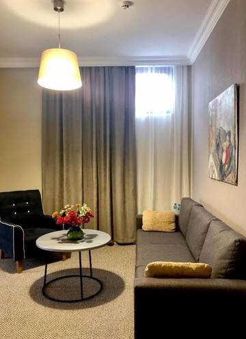 Фото номера Люкс с террасой Отель Boutique Hotel Amra г. Сухум 5