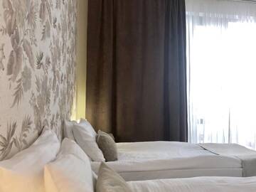 Фото номера Люкс с террасой Отель Boutique Hotel Amra г. Сухум 2