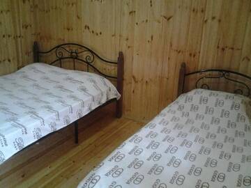 Фото номера Двухместный номер с 2 отдельными кроватями Гостевой дом Guest House Yana г. Сухум 4