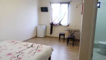 Фото номера Стандартный двухместный номер с 1 кроватью Гостевой дом Mercury Guest House г. Сухум 6