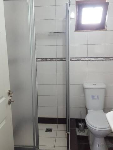 Фото номера Двухместный номер с 2 отдельными кроватями и видом на горы Отель Apsa butik hotel г. Сухум 7