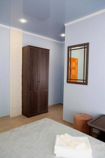 Фото номера Семейный номер Гостевой дом Black Sea Guesthouse г. Сухум 2