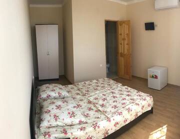 Фото номера Двухместный номер с 1 кроватью Отель Kashtak-shanti Hotel г. Сухум 8