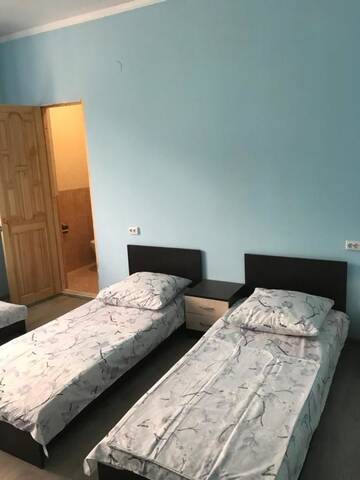 Фото номера Трехместный номер Отель Kashtak-shanti Hotel г. Сухум 11