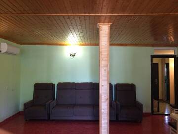 Фото номера Люкс с 1 спальней Гостевой дом U Faridy Guest House г. Сухум 7
