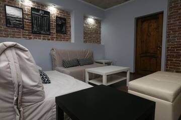 Фото номера Апартаменты с 3 спальнями Апартаменты Chill-out г. Сухум 3