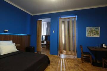 Фото номера Большой двухместный номер с 1 кроватью Отель Boutique-hotel ANANA г. Сухум 9