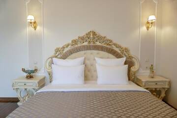 Фото номера Президентский люкс Отель Garuda Boutique Hotel г. Сухум 2