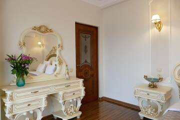 Фото номера Президентский люкс Отель Garuda Boutique Hotel г. Сухум 6
