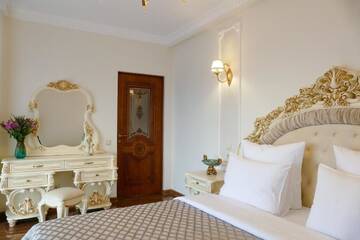 Фото номера Президентский люкс Отель Garuda Boutique Hotel г. Сухум 9